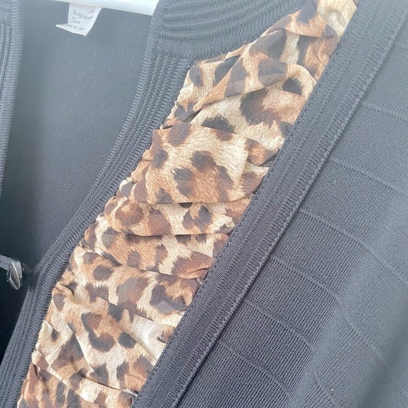 𝅺MISOOK Cardigan - Picture 7 of 7